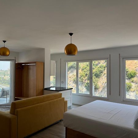Luxury Rooftop Suites By Blumont Škalngur Esterno foto